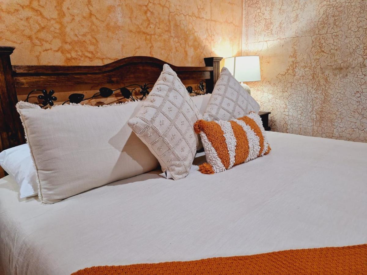 Hotel Boutique Casa Del Angel Antigua Bagian luar foto